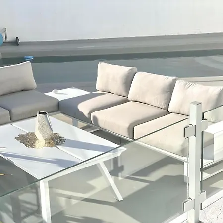 펜션 Con Piscina En Tabaiba By Alterhome