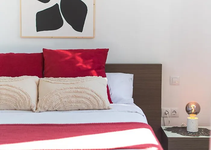 Con Piscina En Tabaiba By Alterhome