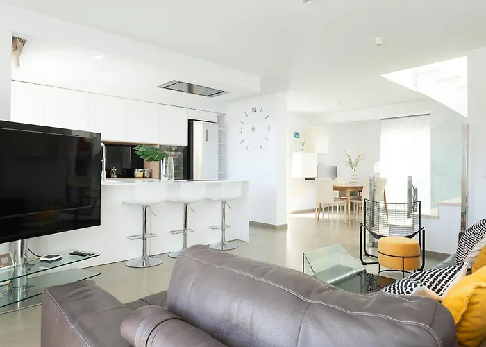 Con Piscina En Tabaiba By Alterhome Nyaraló Santa Cruz de Tenerife