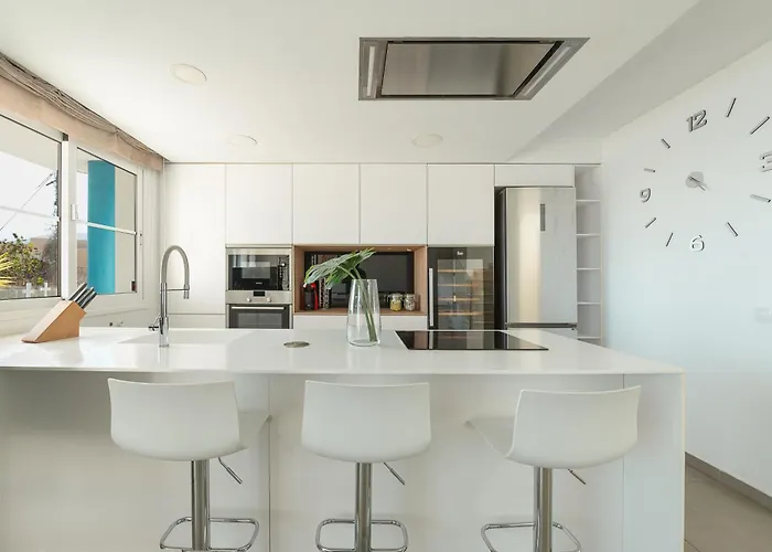 Con Piscina En Tabaiba By Alterhome Nyaraló