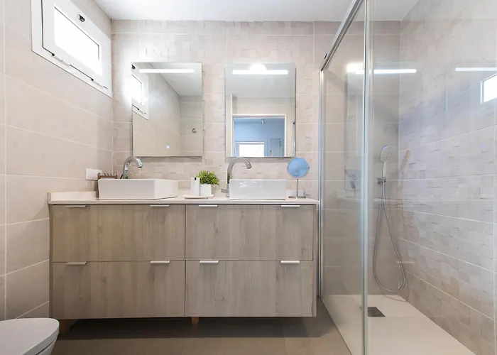 Con Piscina En Tabaiba By Alterhome *