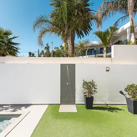 Con Piscina En Tabaiba By Alterhome Ferienhaus Santa Cruz de Tenerife