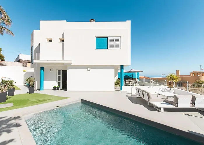 Con Piscina En Tabaiba By Alterhome Feriehus